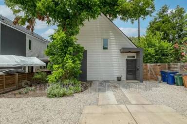 Main picture of 4814 Harmon Ave