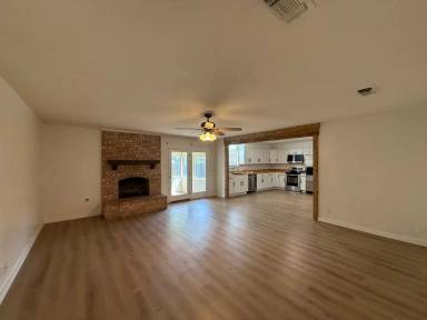 Main picture of 3106 Sierra Dr