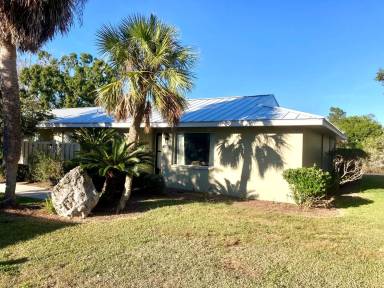 Main picture of 11298 W Bayshore Dr