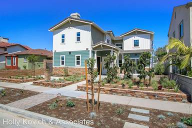 Main picture of 10800 Reagan St