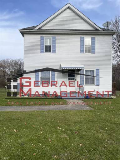 Main picture of 7233 E Carpenter Rd