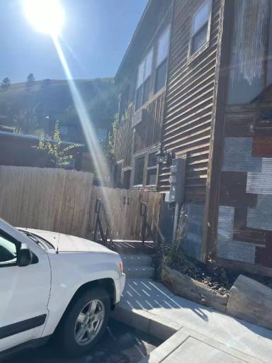 Main picture of 275 Jumbo Vista Way