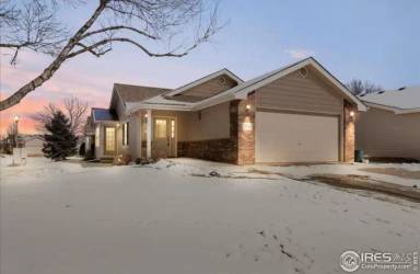 Main picture of 2615 Anemonie Dr