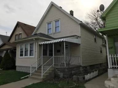 Main picture of 2045 S 35th St