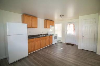 Main picture of 119 Hicks Ave