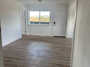Main picture of 300 Park Ave