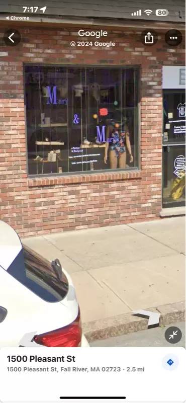 Main picture of 1501 Pleasant St