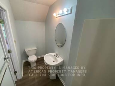 Main picture of 504 Peach St