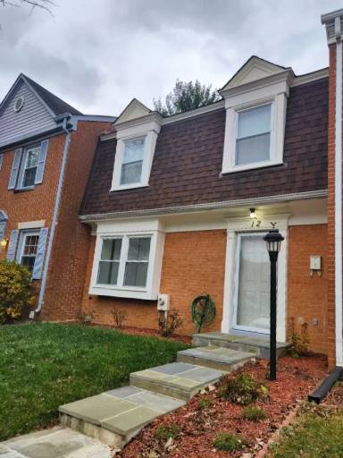 Main picture of 12 Fenceline Dr