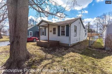 Main picture of 2011 S Biltmore Ave