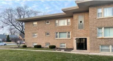 Main picture of 1539 Wentworth Ave