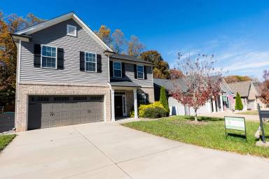 Main picture of 4548 River Gate Dr