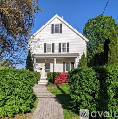 Main picture of 65 Seminole Ave