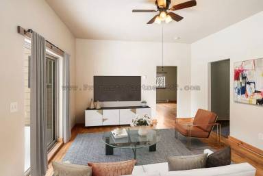 Main picture of 215 N Quaw Blvd
