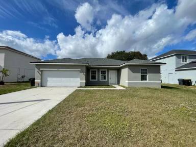Main picture of 1220 Amazon Ln