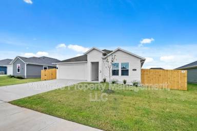 Main picture of 941 Rentley St