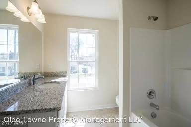 Main picture of 206 Bend Farm Rd