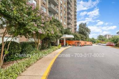 Main picture of Hunting Creek Club Condominiums