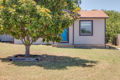 Main picture of 854 Mirike Dr