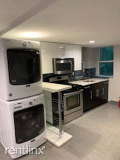 Main picture of 70 Palmetto St