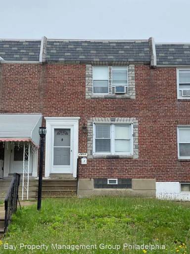 Main picture of 2803 Knorr St
