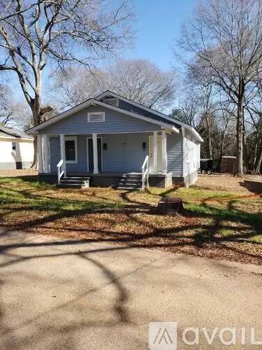 Main picture of 229 Young St