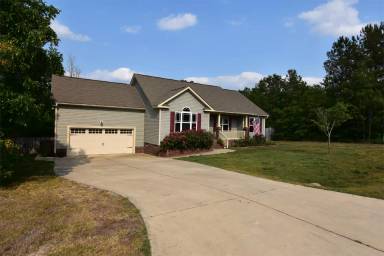 Main picture of 315 Juno Dr