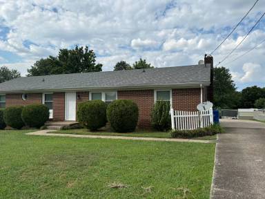 Main picture of 927 Kenwood Dr