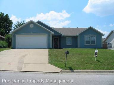 Main picture of 122 Lake Ter