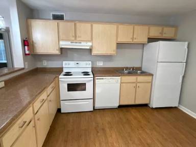 Main picture of 3620 Southmore Blvd