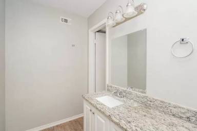 Main picture of 4736 Scots Briar Ln