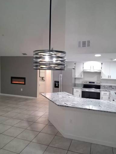 Main picture of 10490 Chalmer St
