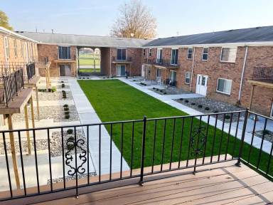 Main picture of Washington Square Apartments