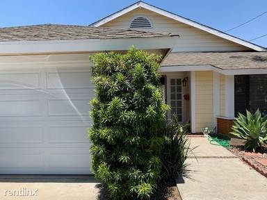 Main picture of 14833 Runnymede St