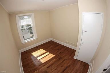 Main picture of 276 Clinton Ave