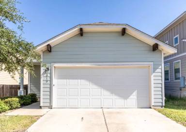Main picture of 310 Pearl Way
