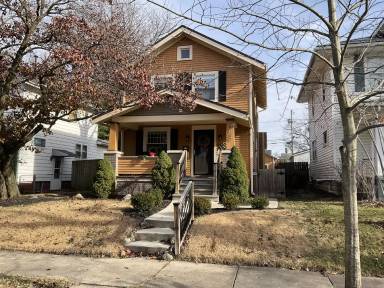 Main picture of 4127 S Wayne Ave