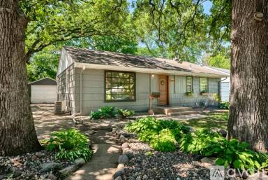 Main picture of 2544 Xylon Ave S