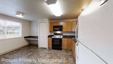 Main picture of 15915 52nd St E