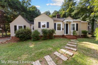 Main picture of 4028 Commonwealth Ave