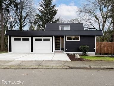 Main picture of 30811 26th Ave SW