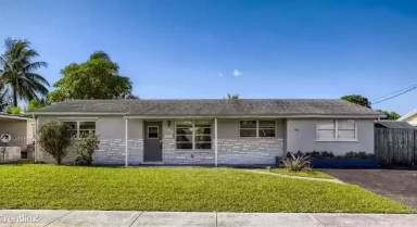 Main picture of 360 NW 39th St
