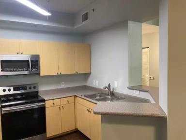 Main picture of Regent Park Condo