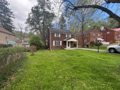 Main picture of 3005 Laketon Rd