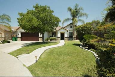 Main picture of 1918 Cooper St