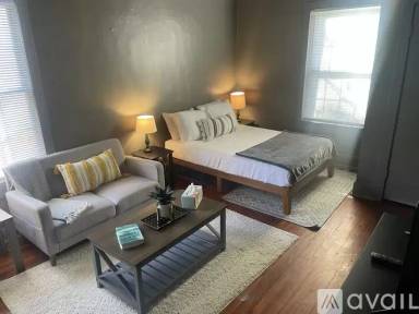 Main picture of 134 Peachtree Hills Ave NE