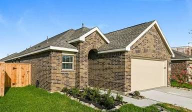 Main picture of 18442 Summit Ranch Dr