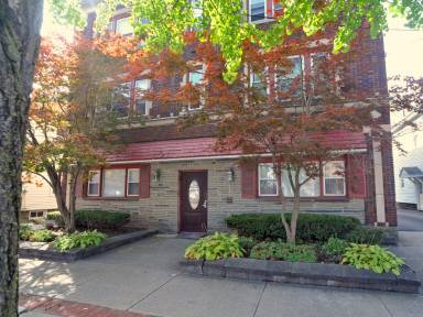 Main picture of 137 Mohawk Ave