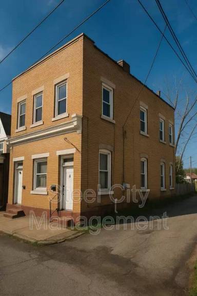 Main picture of 211 S 7th St