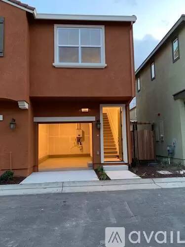 Main picture of 416 E Gouda Ct